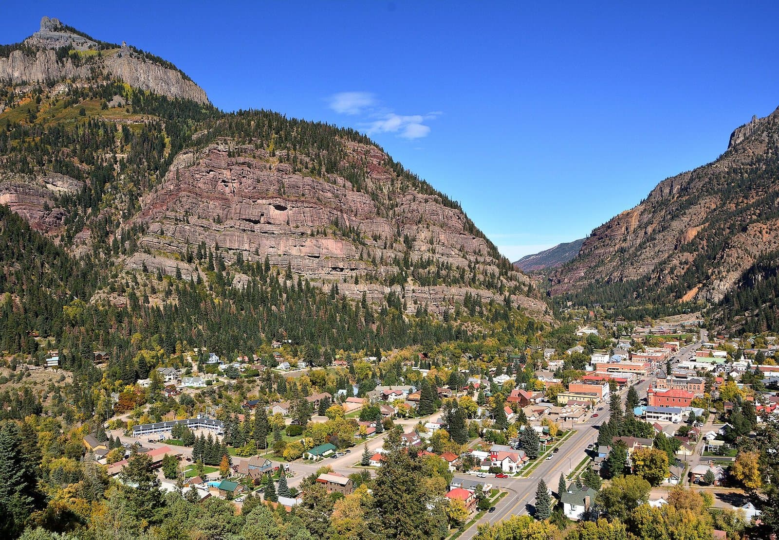 Ouray boxed in by the San Juan Mountains